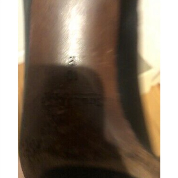 COLE HAAN Short Boot Zippered Black Leather, Heel - Picture 7 of 8